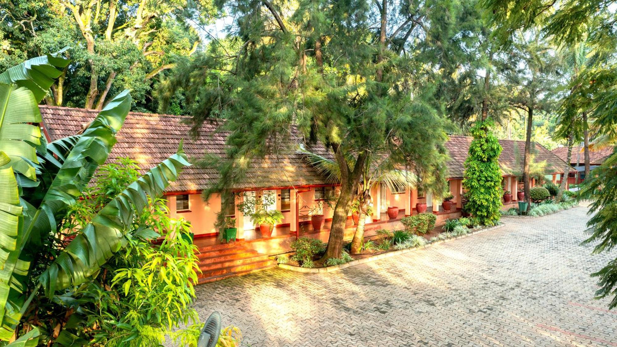 Masindi Hotel Luaran gambar