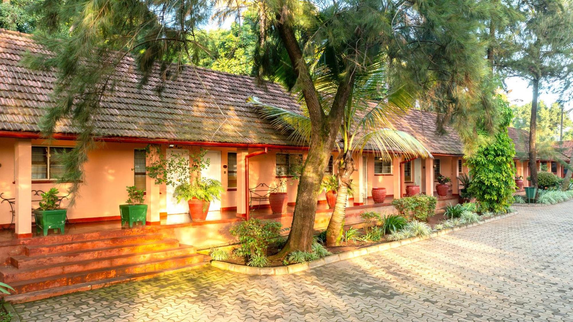 Masindi Hotel Luaran gambar