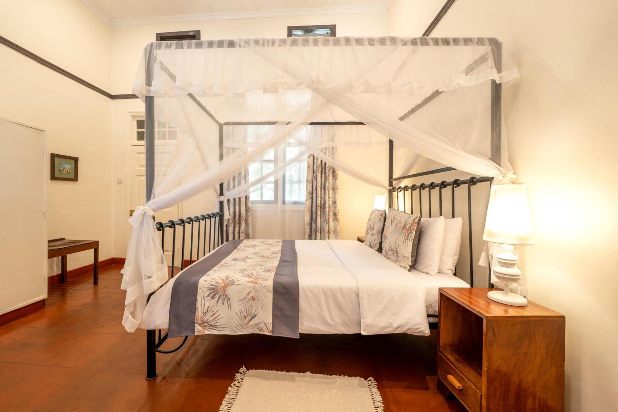 Masindi Hotel Luaran gambar