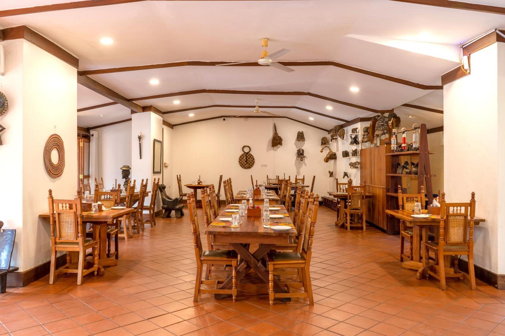 Masindi Hotel Luaran gambar