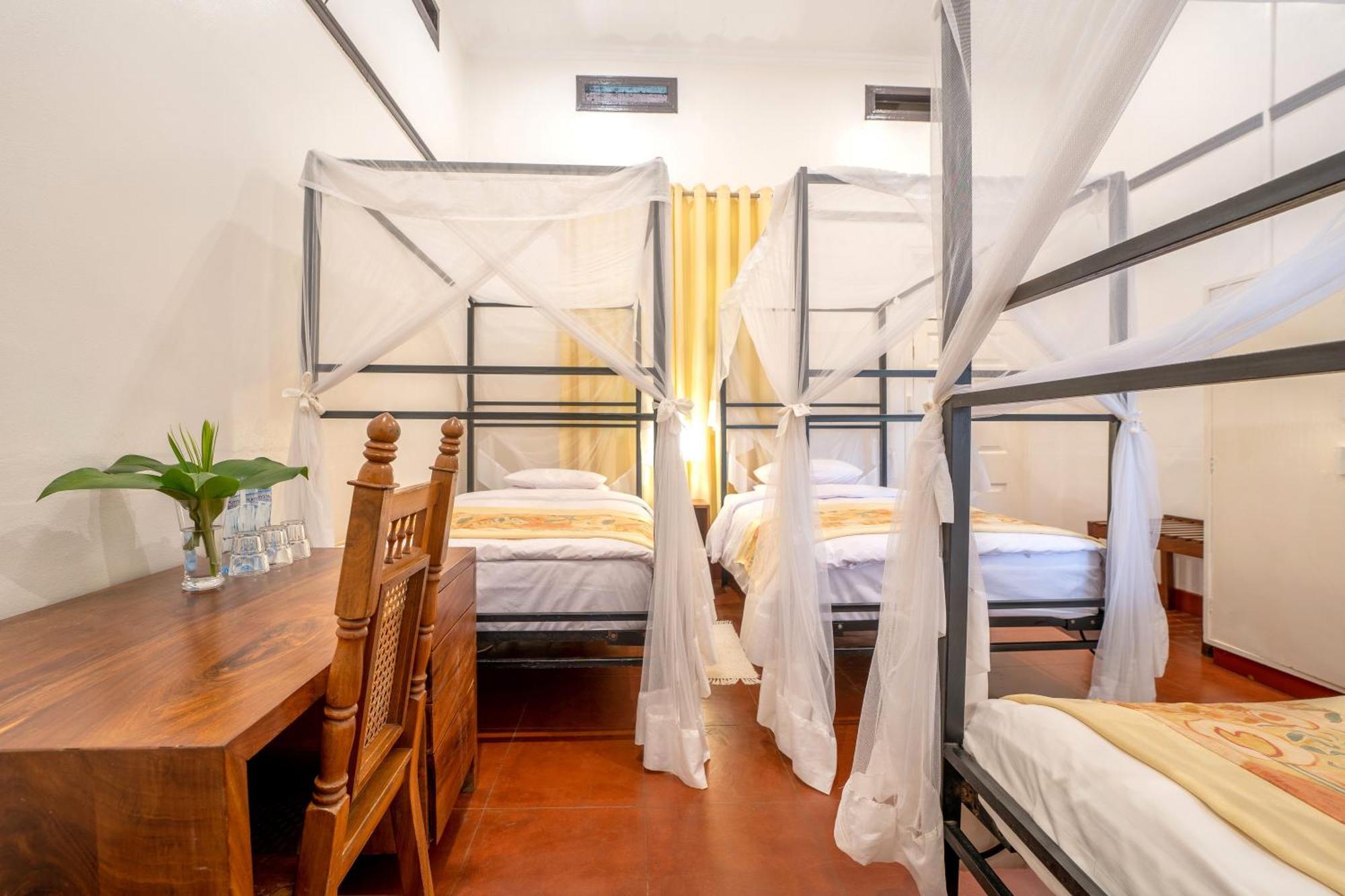 Masindi Hotel Luaran gambar