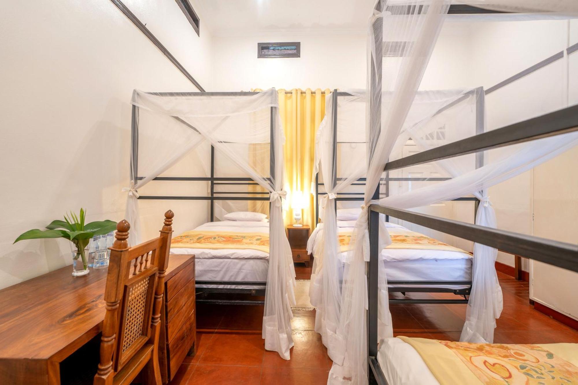 Masindi Hotel Luaran gambar