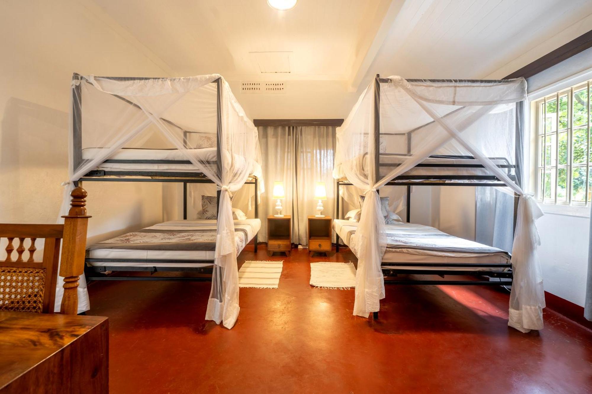 Masindi Hotel Luaran gambar